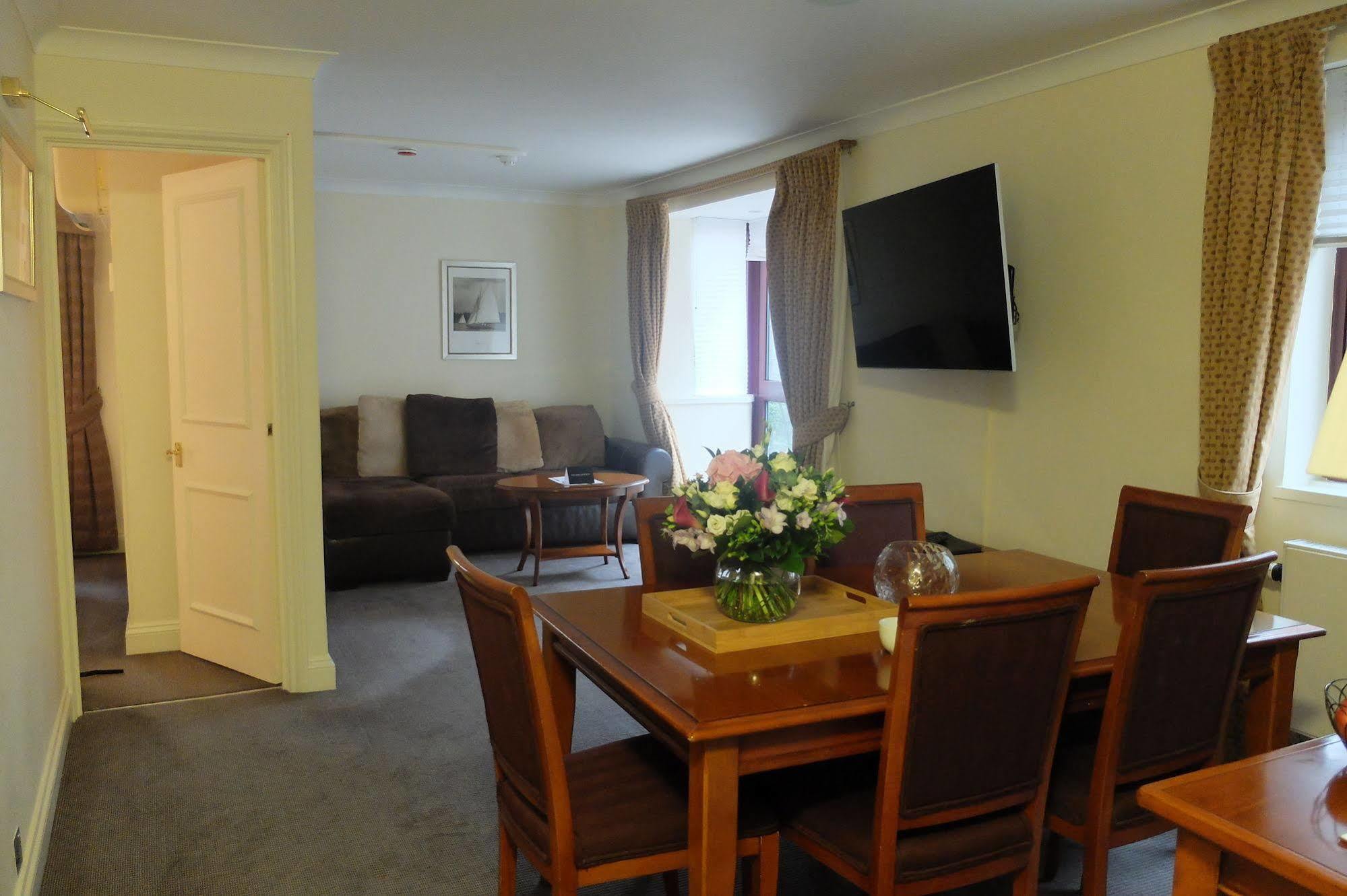 15 Basil Street Knightsbridge, Luxury Serviced Apartments Лондон Экстерьер фото