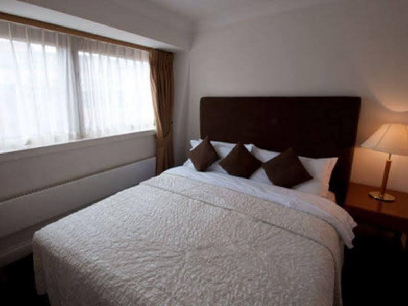 15 Basil Street Knightsbridge, Luxury Serviced Apartments Лондон Экстерьер фото