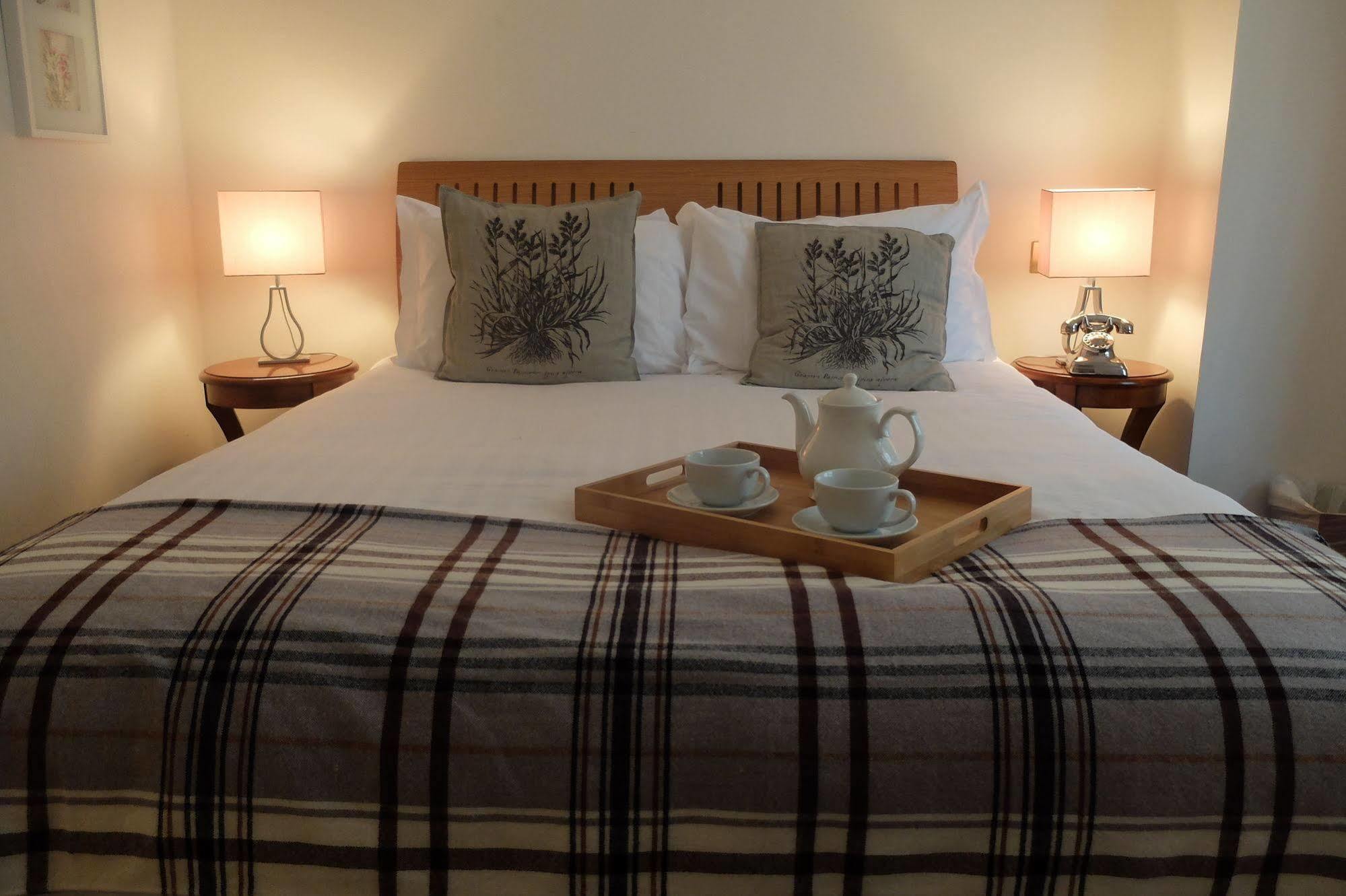 15 Basil Street Knightsbridge, Luxury Serviced Apartments Лондон Экстерьер фото